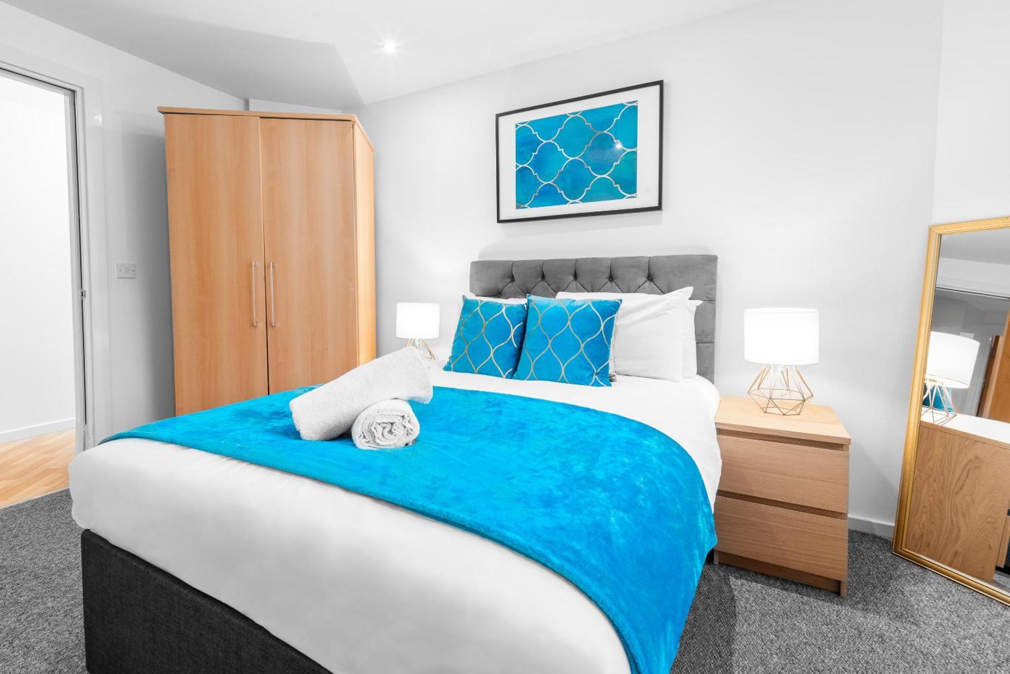 City Centre Apartment - 2 Bedroom - Secure Parking - Top Rated - 201M Birmingham Bagian luar foto